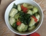 Foto langkah ke 3 dari resep Sayur bening Trio bayam.