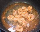 รูปขั้นตอนการทำที่ 5 ของ กุ้งหมูเด้งผัดน้ำมันหอย