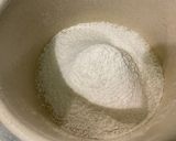 Une image de l'étape 5 de Clafoutis aux cerises, miel et vanille.