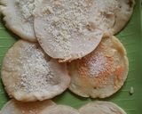 Foto langkah ke 4 dari resep Tamblag terigu a.k.a kue pancong.