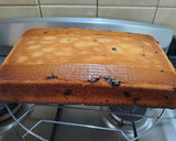 Foto del paso 4 de la receta: Budín de cítricos con chips de chocolate