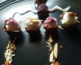 A picture of step 4 of Chocolate cream cups.