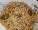 A picture of step 2 of Palmoil spaghetti jallof.