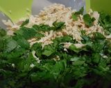 Foto del paso 2 de la receta: Pollo en ensalada