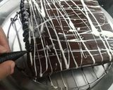 A picture of step 6 of Eggless chocolate Ganache Cake.
