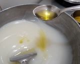 A picture of step 4 of Bombay karachi halva / Corn flour  halva with natural food colour.