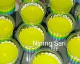 Foto langkah ke 4 dari resep Puding cup rainbow.