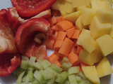 Sopa de pollo al curry