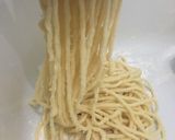 Foto langkah ke 4 dari resep Homemade mie mentah.
