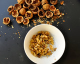 Foto del paso 2 de la receta: Canapés de anchoa con crema de calabaza y nueces