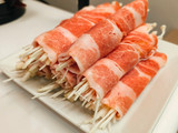 金針菇燒肉捲+高麗菜