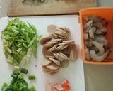 Foto langkah ke 1 dari resep Bihun Goreng Singapore.