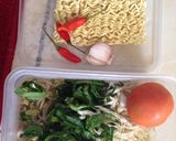 Foto langkah ke 1 dari resep Mie Nyemek.