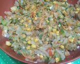 Foto del paso 2 de la receta: Tortilla de arroz con vegetales..