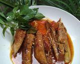 Foto langkah ke 3 dari resep Ikan Tongkol Saus Tomat.