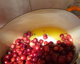 A picture of step 3 of Belgian pear and cranberry compote.