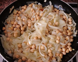 Foto del paso 2 de la receta: Garbanzos encebollados