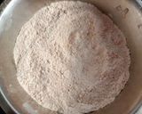 A picture of step 1 of Rice - Wheat Flour Chakri.