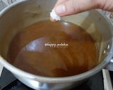 Foto langkah ke 3 dari resep Wedang Kunyit Jeniper.