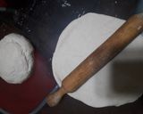 Foto del paso 4 de la receta 🍕Pizza de sábado por la noche.. casera😋