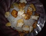 Foto langkah ke 4 dari resep Lontong Sambal Kacang Kecap.
