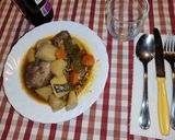 Foto del paso 13 de la receta: Guisado de muslitos de pollo con patatas