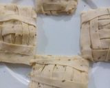 A picture of step 2 of Criss Cross samosa boxes.