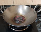 A picture of step 3 of Lauki ke Chilke ki Sabzi.
