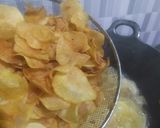 Foto langkah ke 3 dari resep Kering kentang irit miyak dan gas.