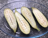 Foto del paso 1 de la receta: Berenjenas rellenas de carne