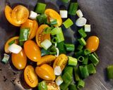 Kölessel, paradicsommal és cukkínivel töltött paprika recept fázis 1 fotója