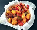 Foto del paso 5 de la receta: Pollo con verduras, sin horno