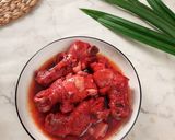 Foto langkah ke 4 dari resep Sup ayam kuah angkak.