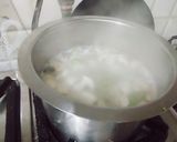 A picture of step 2 of Mushroom Matar (peas) Masala.