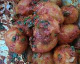 A picture of step 3 of Lasaniya Aloo With Yellow Bhungra.
