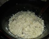 A picture of step 7 of Mushroom risotto.