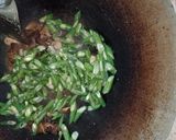 Foto langkah ke 4 dari resep 57. Oseng Kacang + Jamur Kuping.