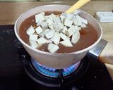 Foto langkah ke 4 dari resep Bubur Sagu Ambon Talas.