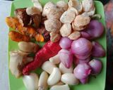 Foto langkah ke 2 dari resep Pepes ayam kemangi.
