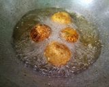 A picture of step 3 of Crispy Fried Fish Balls.
