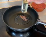 Foto del paso 1 de la receta Lasaña de merluza, anchoa y pisto