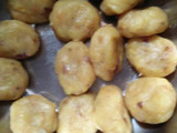 Perkedel kentang lapis tepung roti