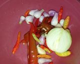 Foto langkah ke 2 dari resep Ayam kecap pedas manis.