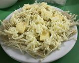 รูปขั้นตอนการทำที่ 2 ของ เห็ดเข็มทองอบชีส สูตรไมโครเวฟ