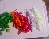 Foto langkah ke 1 dari resep Tumis Tauge Sawi Putih.