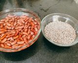 A picture of step 1 of Dal Makhani.