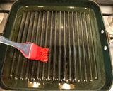 Foto del paso 2 de la receta: Filete de pechuga adobado a la plancha