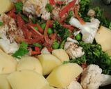 A picture of step 7 of Chicken & vegetable pulao.