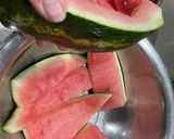 Foto del paso 1 de la receta: Dulce de cáscara de sandía