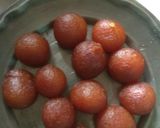 गुलाब जामुन (Gulab jamun recipe in Hindi) रेसिपी चरण 3 फोटो